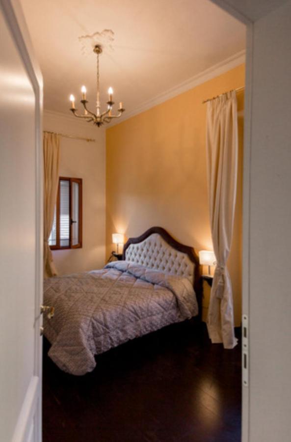 Borgo Pinti Suites Le Stanze Dei Nobili Florença Exterior foto