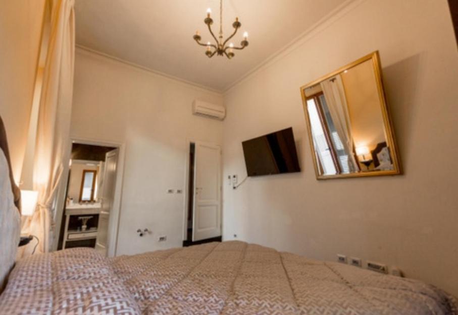 Borgo Pinti Suites Le Stanze Dei Nobili Florença Exterior foto